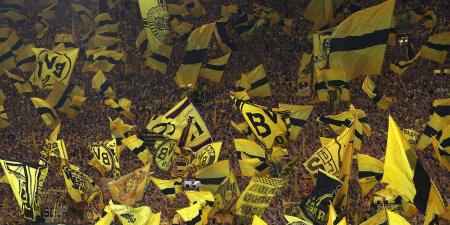 THE NOTEBOOK: The real colour of the legendary Yellow Wall, famous faces in Dortmund's press box... and why you couldn't buy a newspaper or mow your lawn on day of the game!