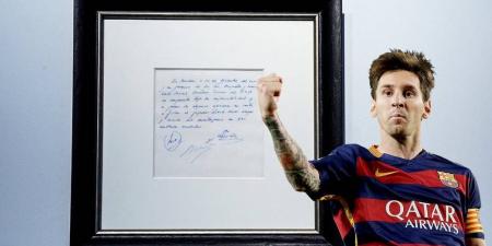 عرض أول عقد وقَّعه ميسي مع برشلونة "على منديل" للبيع في مزاد علني.. سعره يبدأ بـ350 ألف يورو!
