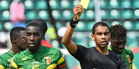تصفيات المونديال/ الكزاز يقود مباراة موريتانيا والسنغال بمساعدة برينسي والناصيري