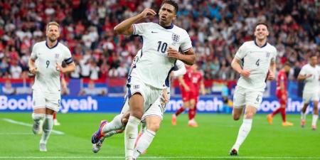 بيلينجهام يقود إنجلترا للفوز على صربيا في افتتاح مشوار يورو 2024 "فيديو"