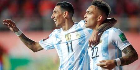 سكالوني يشيد بنجوم الأرجنتين بعد الفوز على تشيلي