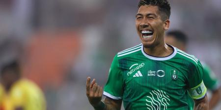 Fans are left stunned as former Liverpool star Roberto Firmino poses in shirt of another English club that nobody expected