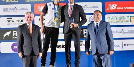ياسر حفني أفضل مدرب في بطولة العالم للخماسي الحديث للناشئين
