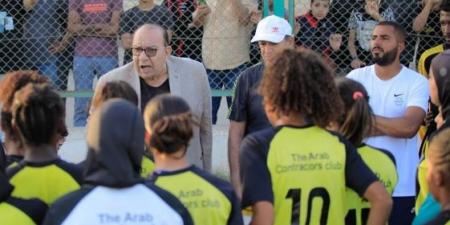 بالأسماء.. المقاولون العرب يتلقى السير الذاتية لـ 3 مدربين لتولي تدريب فريق الكرة النسائية 
