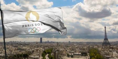 منتخب السباحة التوقيعية يطير إلى فرنسا للمشاركة في أولمبياد باريس