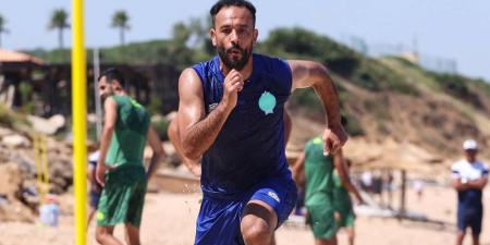 تداريب بدنية مكثفة للاعبي الرجاء في معسكر تونس
