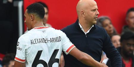 Paul Scholes questions whether Arne Slot 'likes' Trent Alexander-Arnold after spotting key reactions from the stands at Man United - as Liverpool vice-captain faces end of his contract