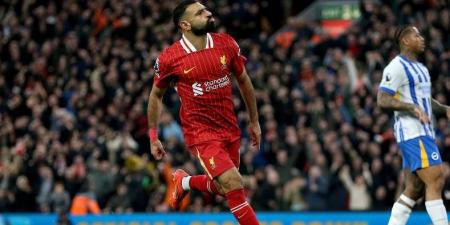 محمد صلاح يتفوق على أساطير الدوري الإنجليزي.. ولاعب واحد استثناء