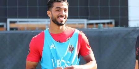 محمد عبد المنعم خارج مباراة نيس وستراسبورج بالدوري الفرنسي