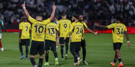 القناة والموعد والمعلق لمباراة الاتحاد ضد الرائد في الدوري السعودي