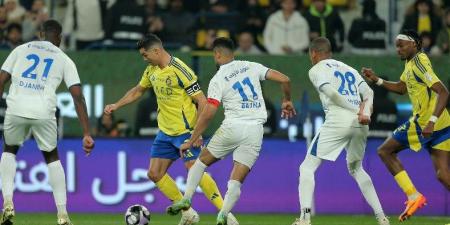 النصر يفوز بثلاثية على الفتح في الدوري السعودي