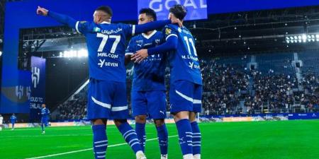 الهلال ضد باختاكور .. 4 قنوات و5 معلقين لموقعة دوري أبطال آسيا المثيرة