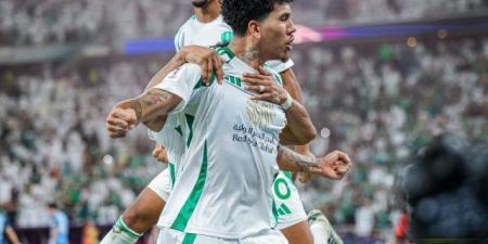 فيرمينو: أهدي اللقب لجماهير الأهلي.. وأفتقد صلاح كثيراً