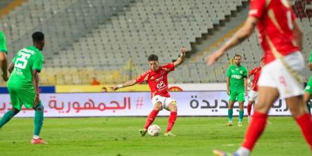 الأهلي يحول تأخره أمام المصري لتقدم بهدفين في الشوط الأول