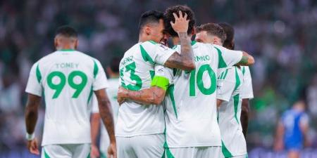 الاهلي والاتفاق.. يايسله يدفع بتشكل ناري بختام الجولة 33 من دوري روشن