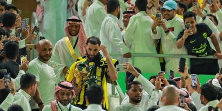 بنزيمة: هذا هو سر تتويج الاتحاد بالدوري والكأس