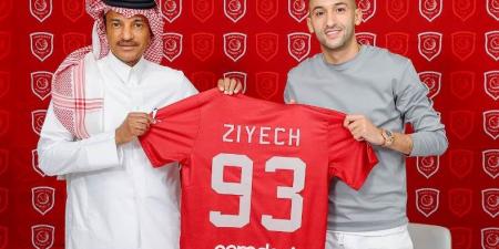 حكيم زياش يثير الجدل حول وجهته المقبلة.. هل يظهر في كأس العالم للأندية 2025؟
