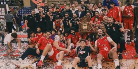 موسم استثنائي .. الأهلي يحصد 20 لقبًا في ألعاب الصالات