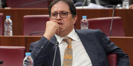 عقود آيت منا مع بعض الوافدين الجدد وتفاصيلها يثيران استغراب جماهير الوداد ويطرحان علامات الاستفهام!