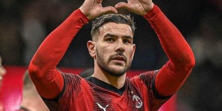 طموح الهلال يقرب ثيو هيرنانديز من الدوري السعودي