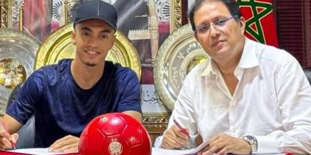 رسميا/ الوداد الرياضي يعلن تعاقده مع عبد الغفور لاميرات لـ3 مواسم