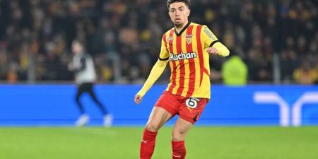 لانس يرفض عرض روما لضم العيناوي ويقرر الاحتفاظ باللاعب