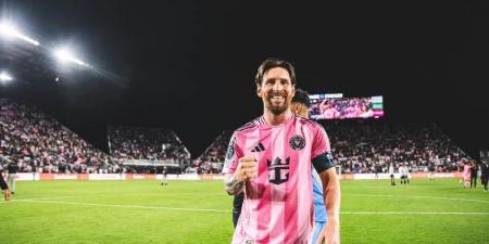 ميسي يحطم أرقام بيليه في الدوري الأمريكي: أرقام تاريخية و"ثنائيات لا تنتهي"