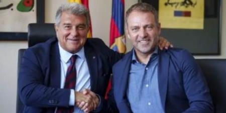 4 نجوم من الدوري الإيطالي على رادار برشلونة في صيف 2025