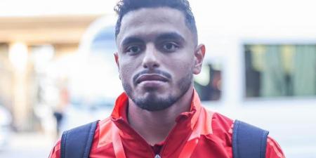كريم الدبيس يُحدد موقفه من الرحيل عن الأهلي والانضمام لـ سيراميكا (خاص)