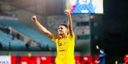 إياد العسقلاني يدخل حسابات الزمالك لتدعيم الدفاع في الموسم الجديد