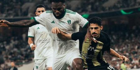 نجم أهلي جدة يقترب من العودة للدوري الإيطالي