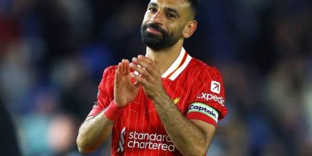 صلاح يقود تشكيل ليفربول أمام ميلان في مباراة ودية
