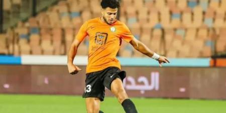 أحمد ربيع يغادر معسكر البنك الأهلي استعدادًا للانضمام إلى الزمالك