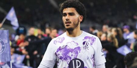 تورينو يقترب من التعاقد مع أبو خلال مقابل 10 ملايين يورو