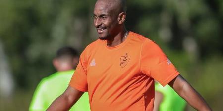 في أول مباراة لموكوينا.. توقف مواجهة مولودية الجزائر والأولمبي الباجي بسبب تدخل الشرطة!