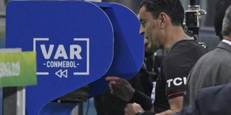 بتنسيق بين 3 وزارات واتحاد الكرة.. حل أزمة VAR قبل انطلاق الدوري
