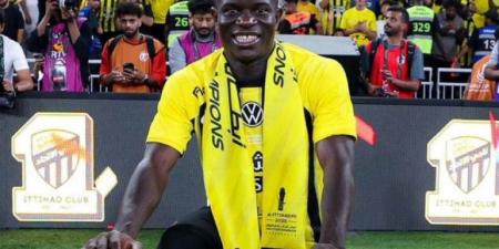 اتحاد جدة يبدأ مفاوضات تجديد عقد كانتي وسط خلاف مالي حول الراتب