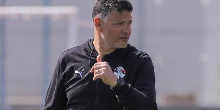 أحمد رمضان يتقدم باعتذار عن عدم الاستمرار مع منتخب مصر قبل مواجهتي غانا "خاص"