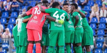 الأهلي يواجه الرياض وديًا