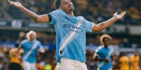مانشستر سيتي يستهل مشواره بالدوري الإنجليزي برباعية في مرمى وولفرهامبتون