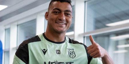 رئيس باريس يتحدث لـ كورة بلس عن مفاوضات مصطفى محمد