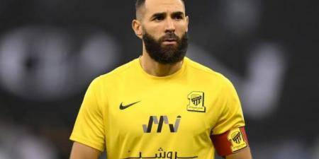 بنزيما يقود تشكيلة الاتحاد المتوقعة في كلاسيكو النصر 