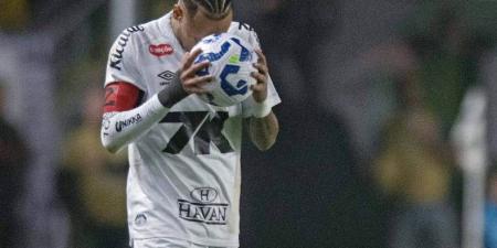 قد تؤجل عودته لـ منتخب البرازيل.. إصابة جديدة لـ نيمار