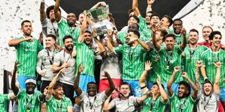 سياتل ساوندرز يضرب إنتر ميامي بثلاثية ويجرّده من لقب كأس الدوريات