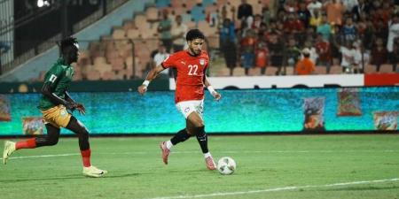من علامة الجزاء.. مرموش يعزز تقدم منتخب مصر بهدف ثاني