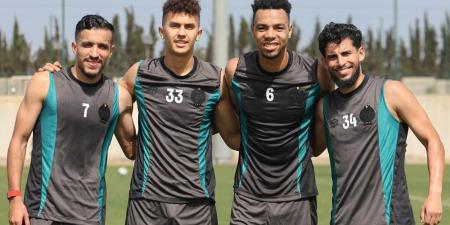 منهم بولكسوت والعراسي.. تداريب الرجاء تشهد عودة اللاعبين المتوجين بـ"الشان" رفقة المنتخب المغربي