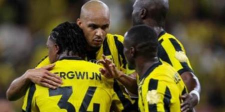 الاتحاد يقسو على الفتح برباعية في الدوري السعودي