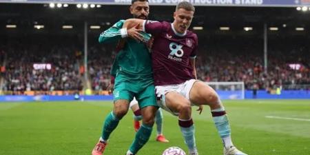 محمد صلاح يقود ليفربول لفوز قاتل على بيرنلي بالدوري الإنجليزي