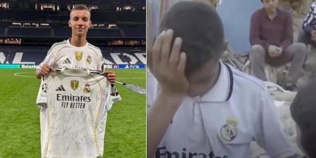 ريال مدريد يفي بِوعْده ويستقبل الشاب المغربي عبد الرحيم أوحيدا بعد فقدانه لعائلته في زلزال الحوز