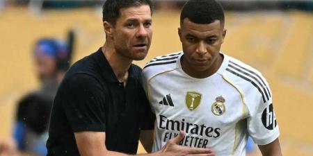 ألونسو: "مبابي لاعب مهم جدا لكنه أيضا سيجلس احتياطيا في بعض المباريات"